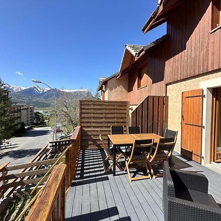 Apartament T3 Au Plan D'Eau D'Embrun Avec Garage Et Terrasse Zewnętrze zdjęcie