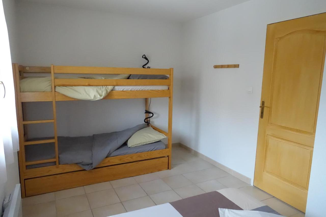 Apartament T3 Au Plan D'Eau D'Embrun Avec Garage Et Terrasse Zewnętrze zdjęcie