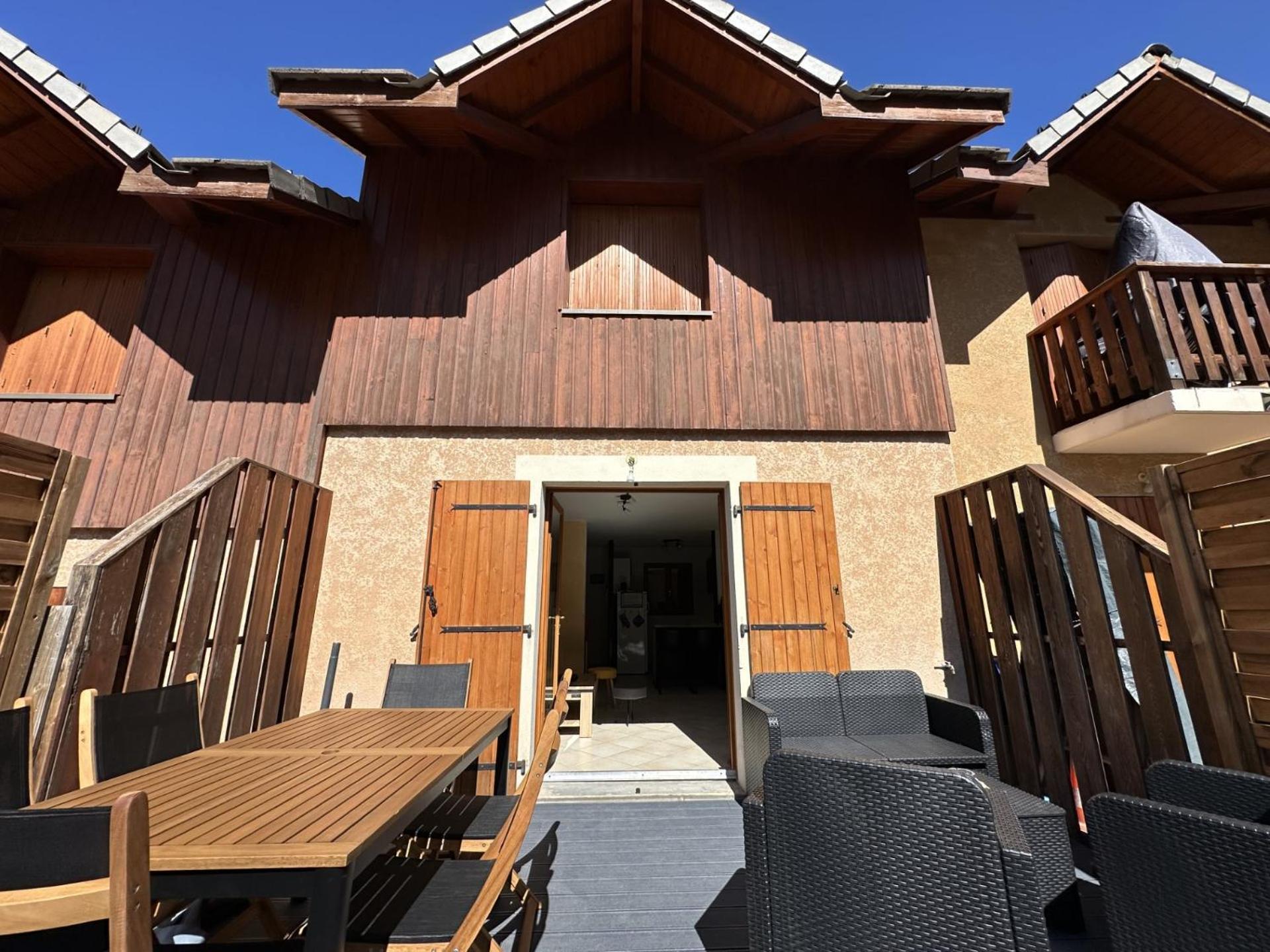Apartament T3 Au Plan D'Eau D'Embrun Avec Garage Et Terrasse Zewnętrze zdjęcie