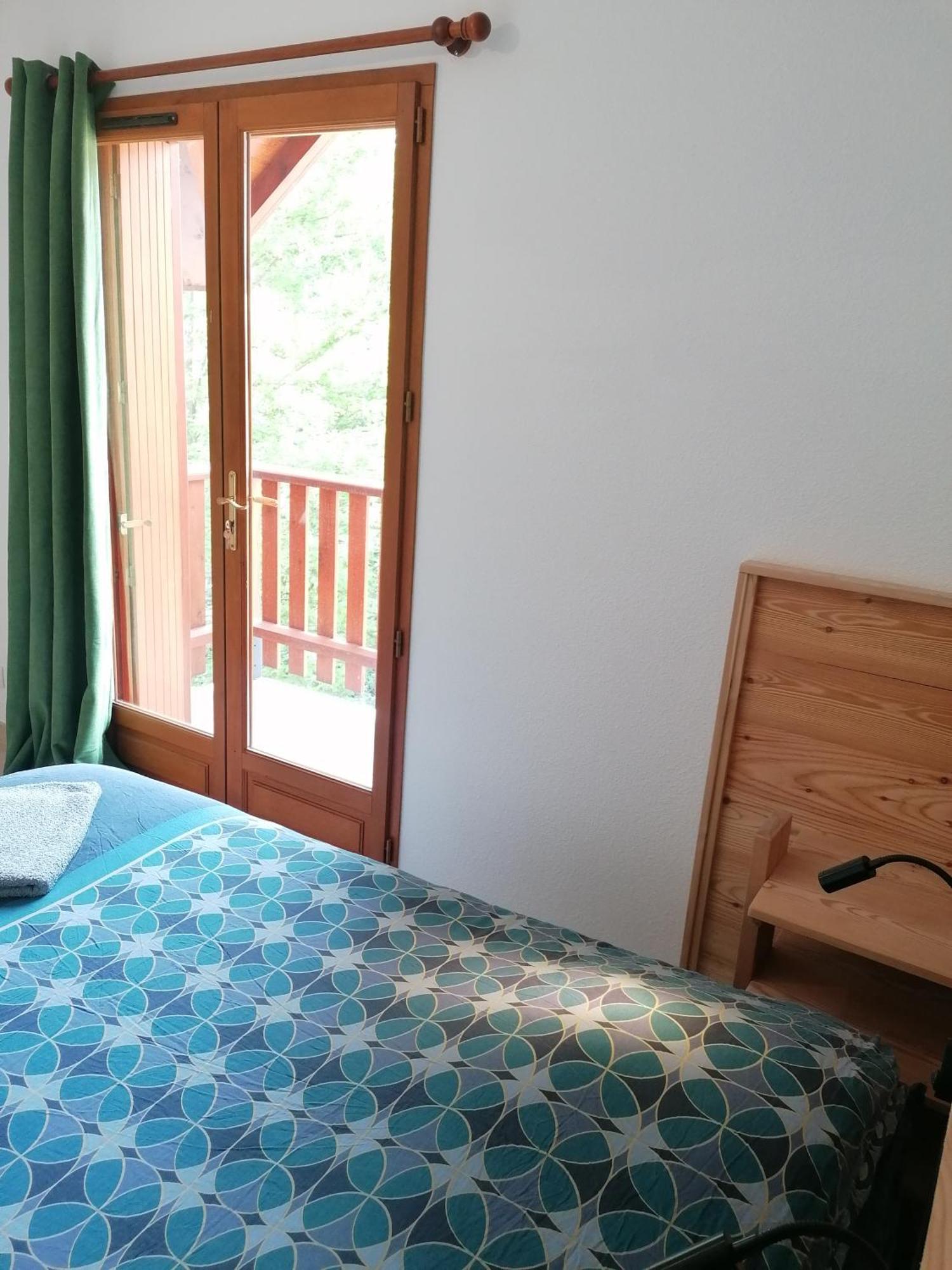 Apartament T3 Au Plan D'Eau D'Embrun Avec Garage Et Terrasse Pokój zdjęcie